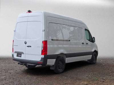2026 Mercedes-Benz Sprinter Cargo 2500 Standard Roof I4 Diesel 144 RWD