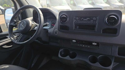 2025 Mercedes-Benz Sprinter Cargo Van 2500 Standard Roof I4 Diesel 144 RWD