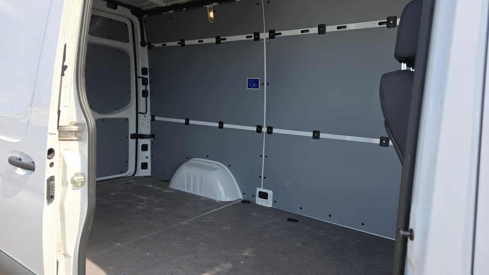 2025 Mercedes-Benz Sprinter Cargo Van 2500 Standard Roof I4 Diesel 144 RWD