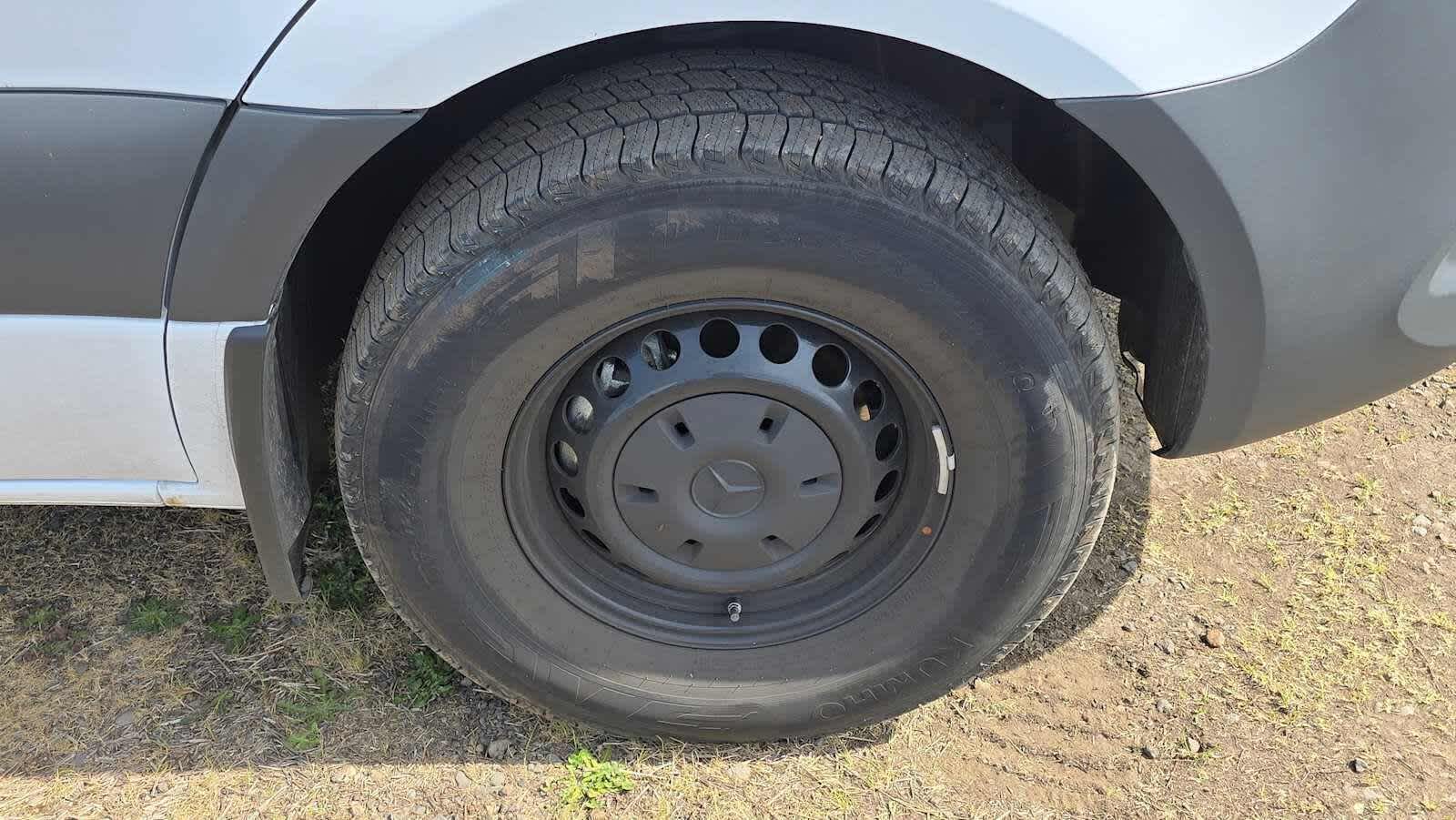 2025 Mercedes-Benz Sprinter Cargo Van 2500 Standard Roof I4 Diesel 144 RWD