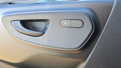 2025 Mercedes-Benz Sprinter Cargo Van 2500 Standard Roof I4 Diesel 144" RWD