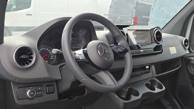 2025 Mercedes-Benz Sprinter Cargo Van 2500 Standard Roof I4 Diesel 144" RWD