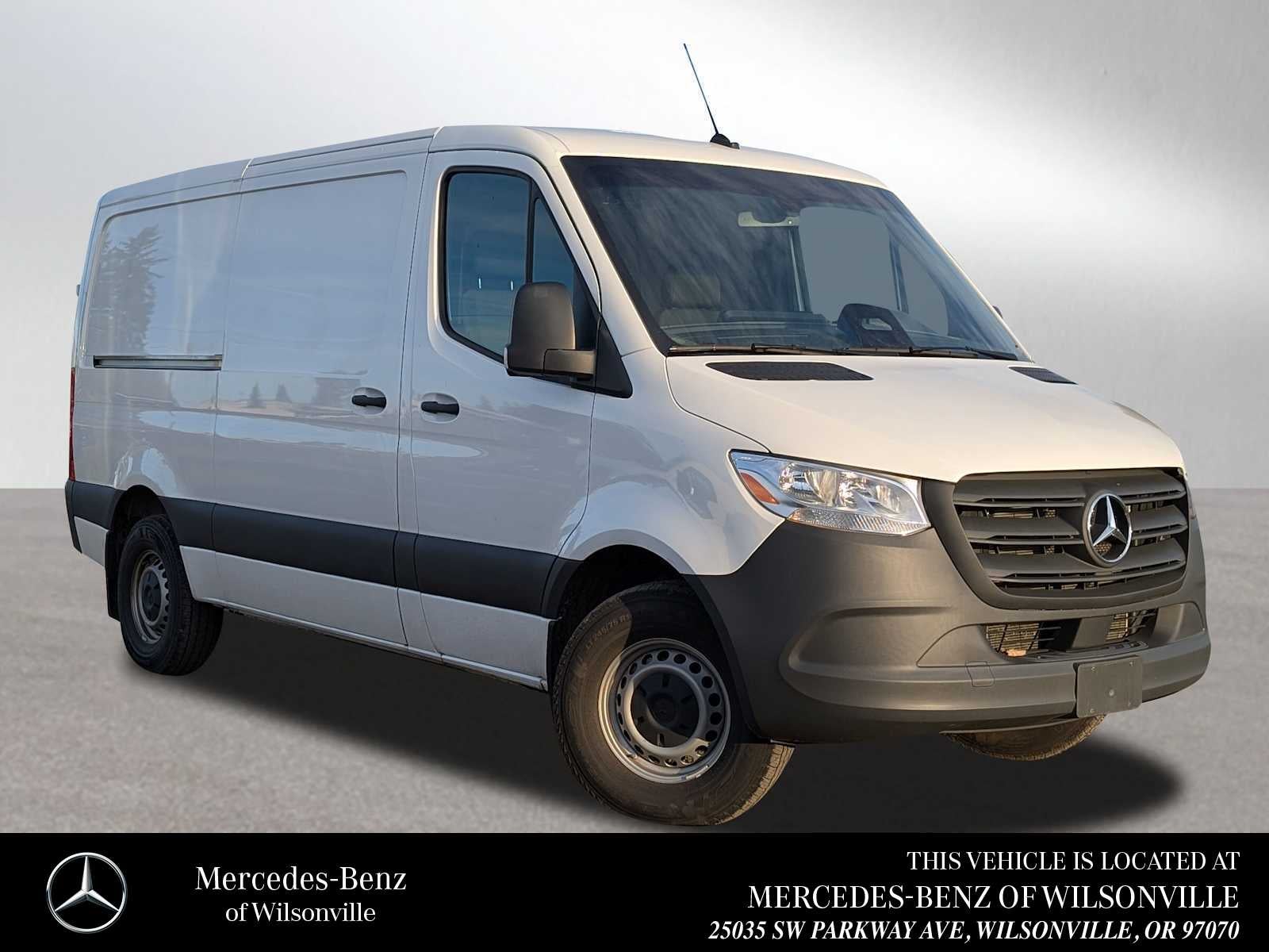 2025 Mercedes-Benz Sprinter Cargo Van Base