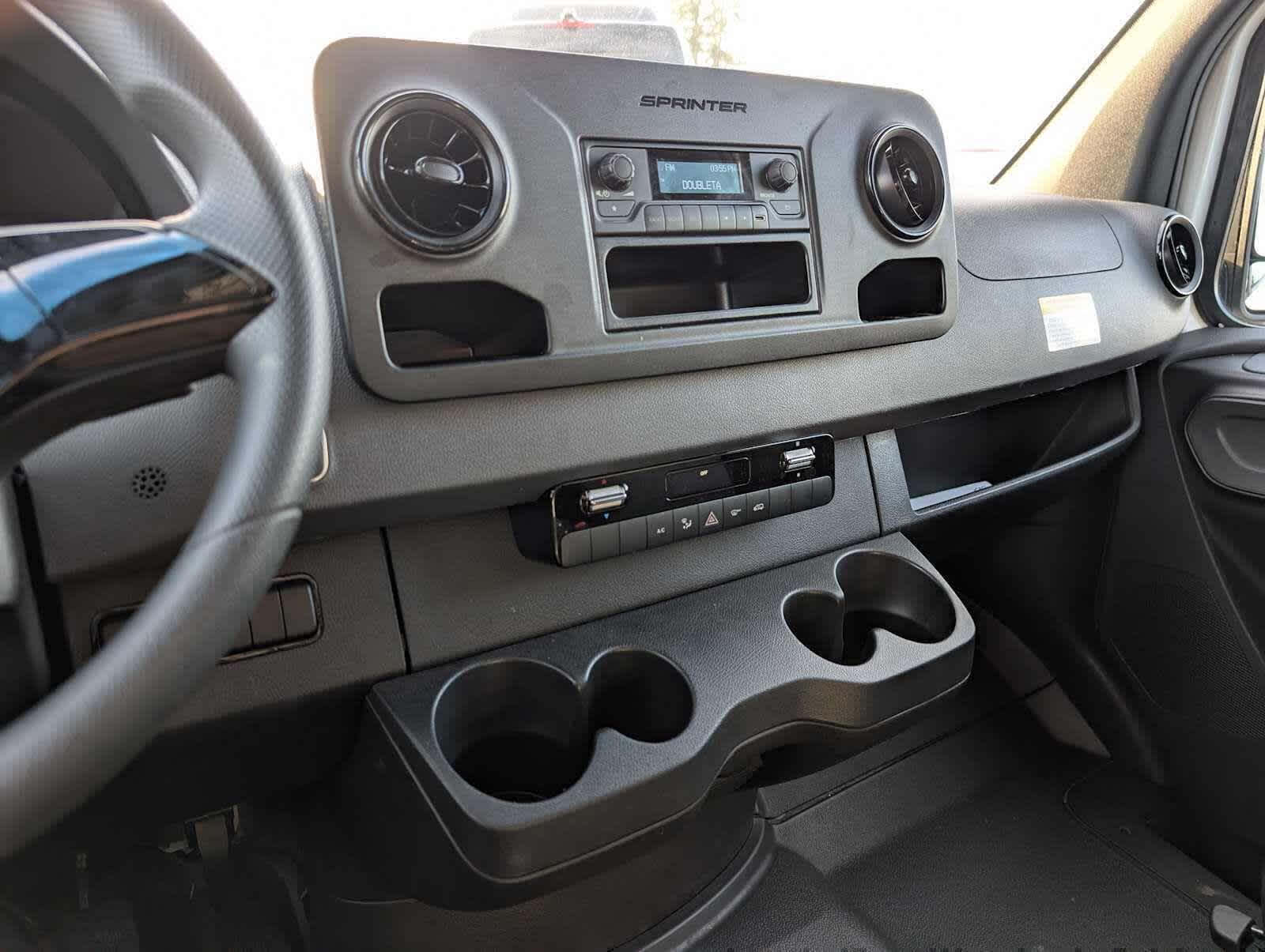 2025 Mercedes-Benz Sprinter Cargo Van 2500 Standard Roof I4 Diesel 144 RWD