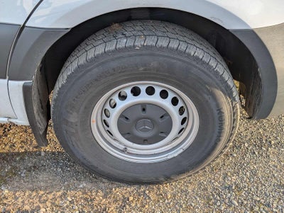 2025 Mercedes-Benz Sprinter Cargo Van 2500 Standard Roof I4 Diesel 144 RWD