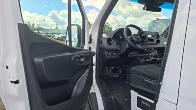 2025 Mercedes-Benz Sprinter Cargo Van 2500 Standard Roof I4 Diesel 144 RWD