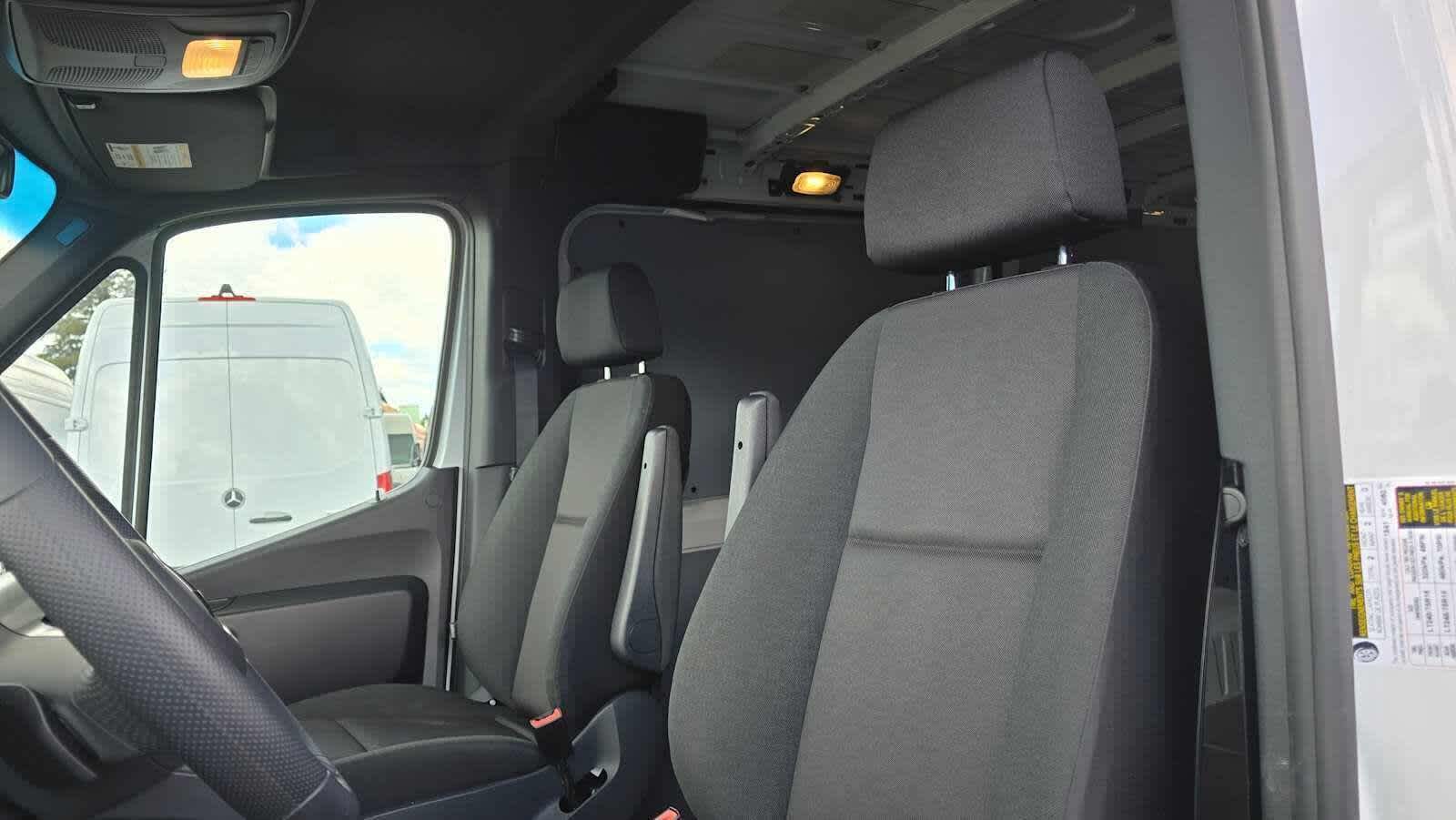 2025 Mercedes-Benz Sprinter Cargo Van 2500 Standard Roof I4 Diesel 144 RWD