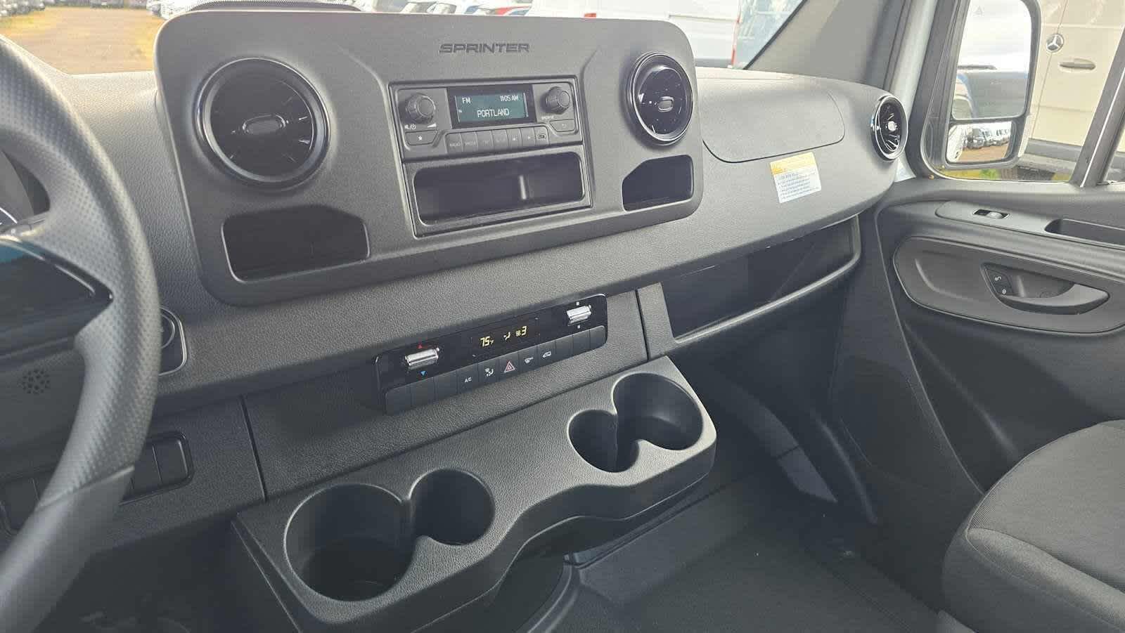 2025 Mercedes-Benz Sprinter Cargo Van 2500 Standard Roof I4 Diesel 144 RWD