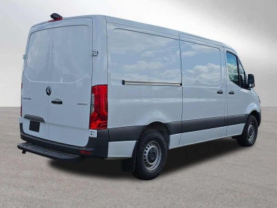 2025 Mercedes-Benz Sprinter Cargo Van 2500 Standard Roof I4 Diesel 144 RWD