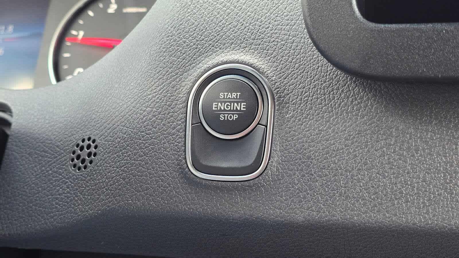 2025 Mercedes-Benz Sprinter Cargo Van 2500 Standard Roof I4 Diesel 144 RWD