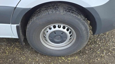 2025 Mercedes-Benz Sprinter Cargo Van 2500 Standard Roof I4 Diesel 144 RWD