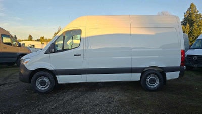 2026 Mercedes-Benz Sprinter 2500 Standard Roof I4 Diesel 144" RWD