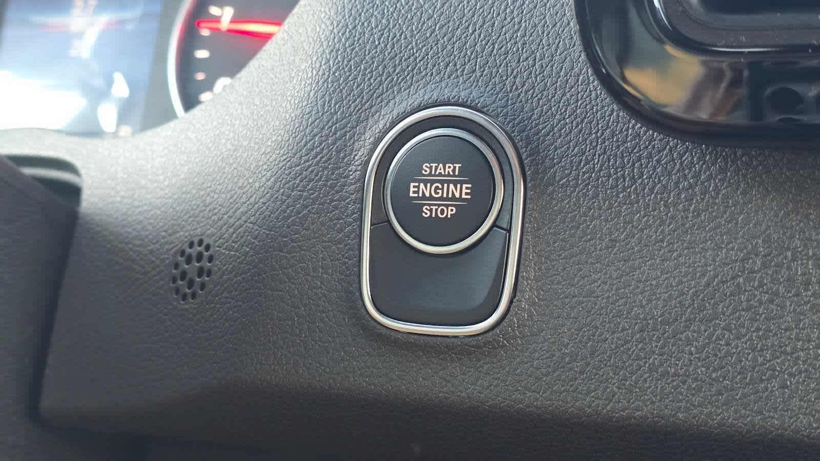 2026 Mercedes-Benz Sprinter 2500 Standard Roof I4 Diesel 144" RWD