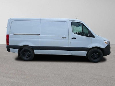 2026 Mercedes-Benz Sprinter 2500 Standard Roof I4 Diesel 144 RWD