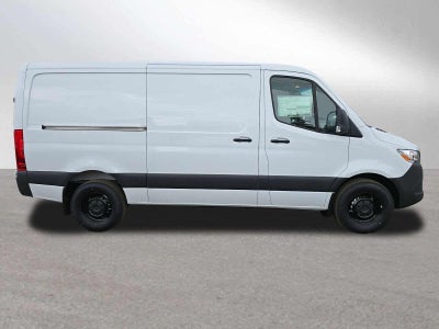 2026 Mercedes-Benz Sprinter 2500 Standard Roof I4 Diesel 144 RWD