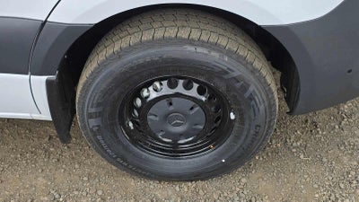 2026 Mercedes-Benz Sprinter 2500 Standard Roof I4 Diesel 144 RWD