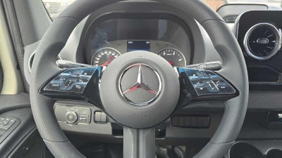 2026 Mercedes-Benz Sprinter 2500 Standard Roof I4 Diesel 144 RWD