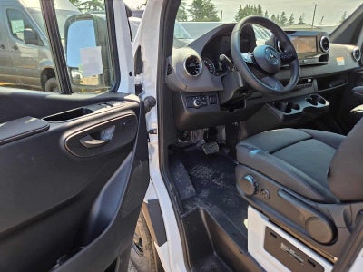 2026 Mercedes-Benz Sprinter 2500 Standard Roof I4 Diesel 144 RWD