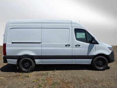 2026 Mercedes-Benz Sprinter 2500 Standard Roof I4 Diesel 144 RWD