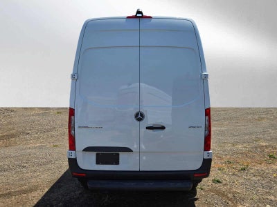 2026 Mercedes-Benz Sprinter 2500 Standard Roof I4 Diesel 144 RWD