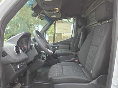 2026 Mercedes-Benz Sprinter Cargo 2500 Standard Roof I4 Diesel 144 RWD