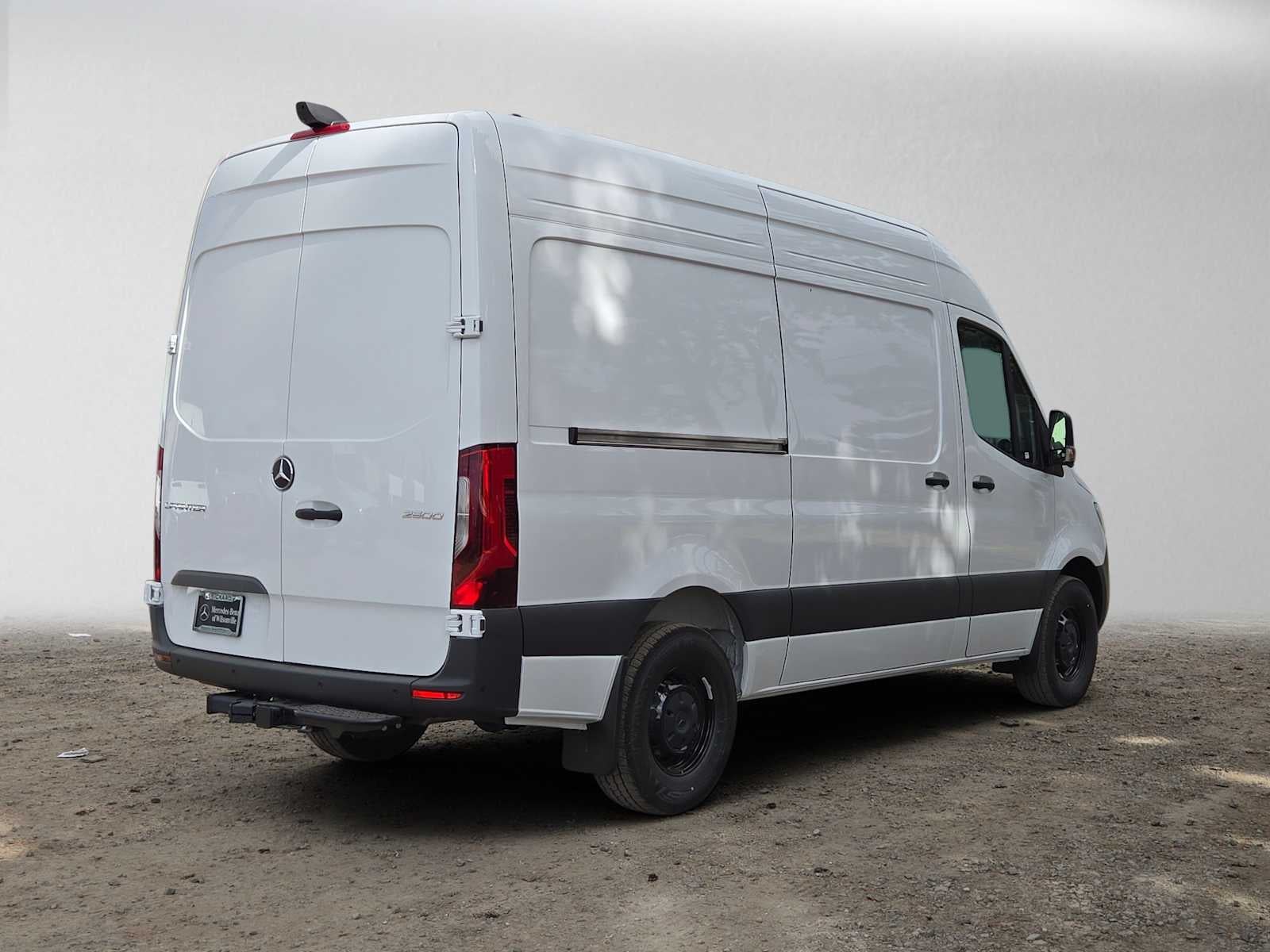 2026 Mercedes-Benz Sprinter Cargo 2500 Standard Roof I4 Diesel 144 RWD
