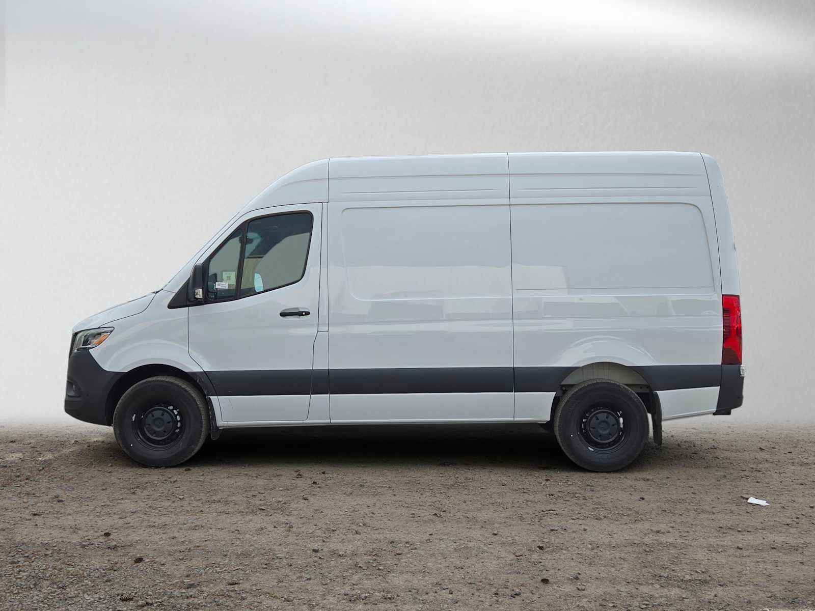 2026 Mercedes-Benz Sprinter Cargo 2500 Standard Roof I4 Diesel 144 RWD