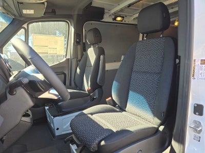 2026 Mercedes-Benz Sprinter Cargo 2500 Standard Roof I4 Diesel 144 RWD