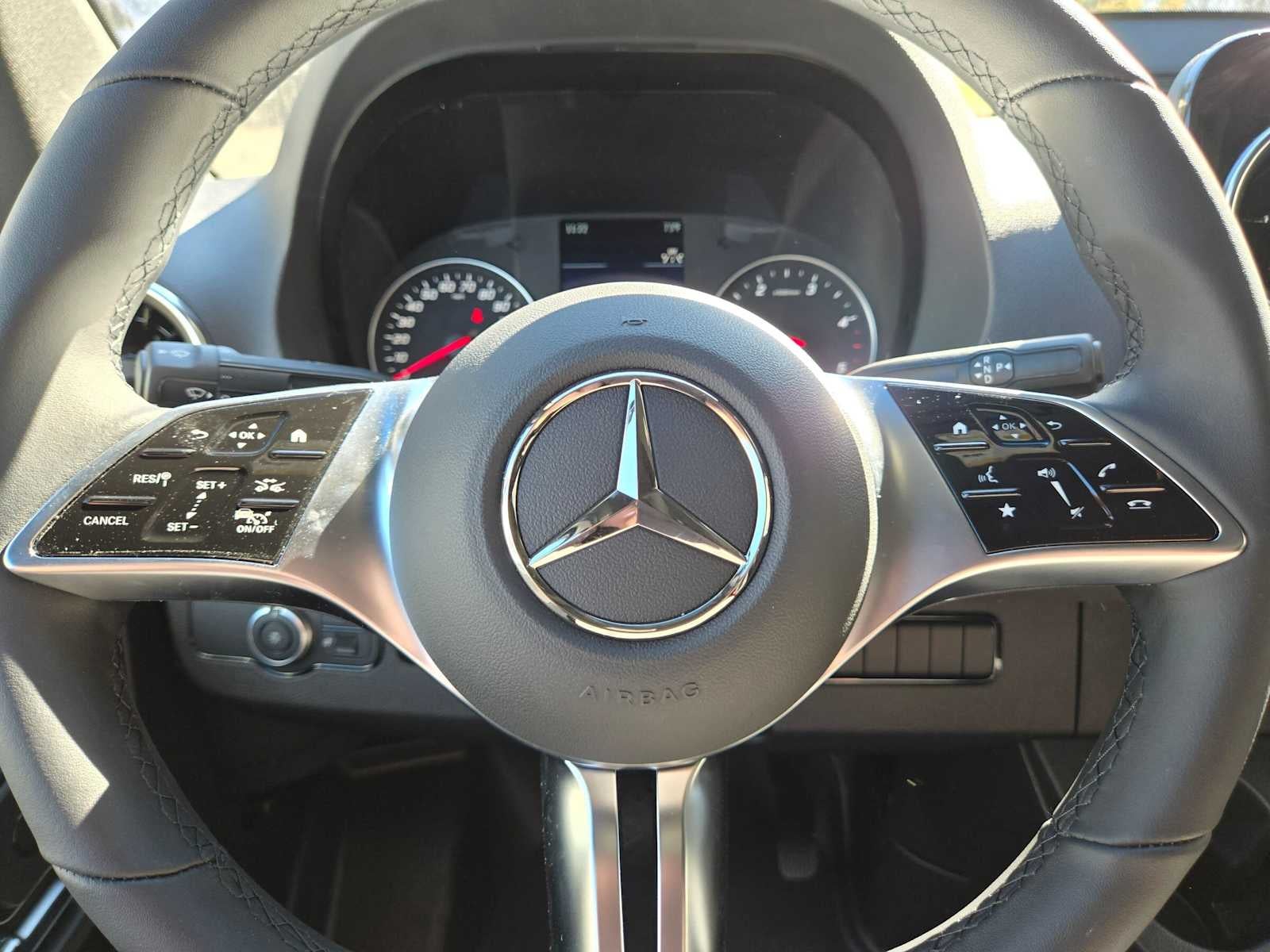2026 Mercedes-Benz Sprinter Cargo 2500 Standard Roof I4 Diesel 144 RWD