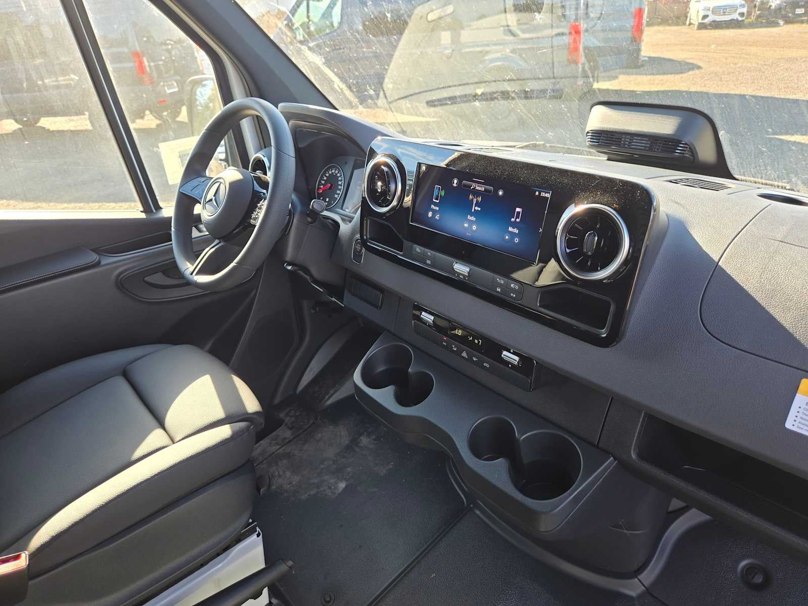 2026 Mercedes-Benz Sprinter Cargo 2500 Standard Roof I4 Diesel 144 RWD