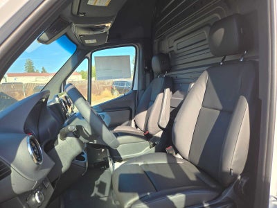 2026 Mercedes-Benz Sprinter Cargo 2500 Standard Roof I4 Diesel 144 RWD