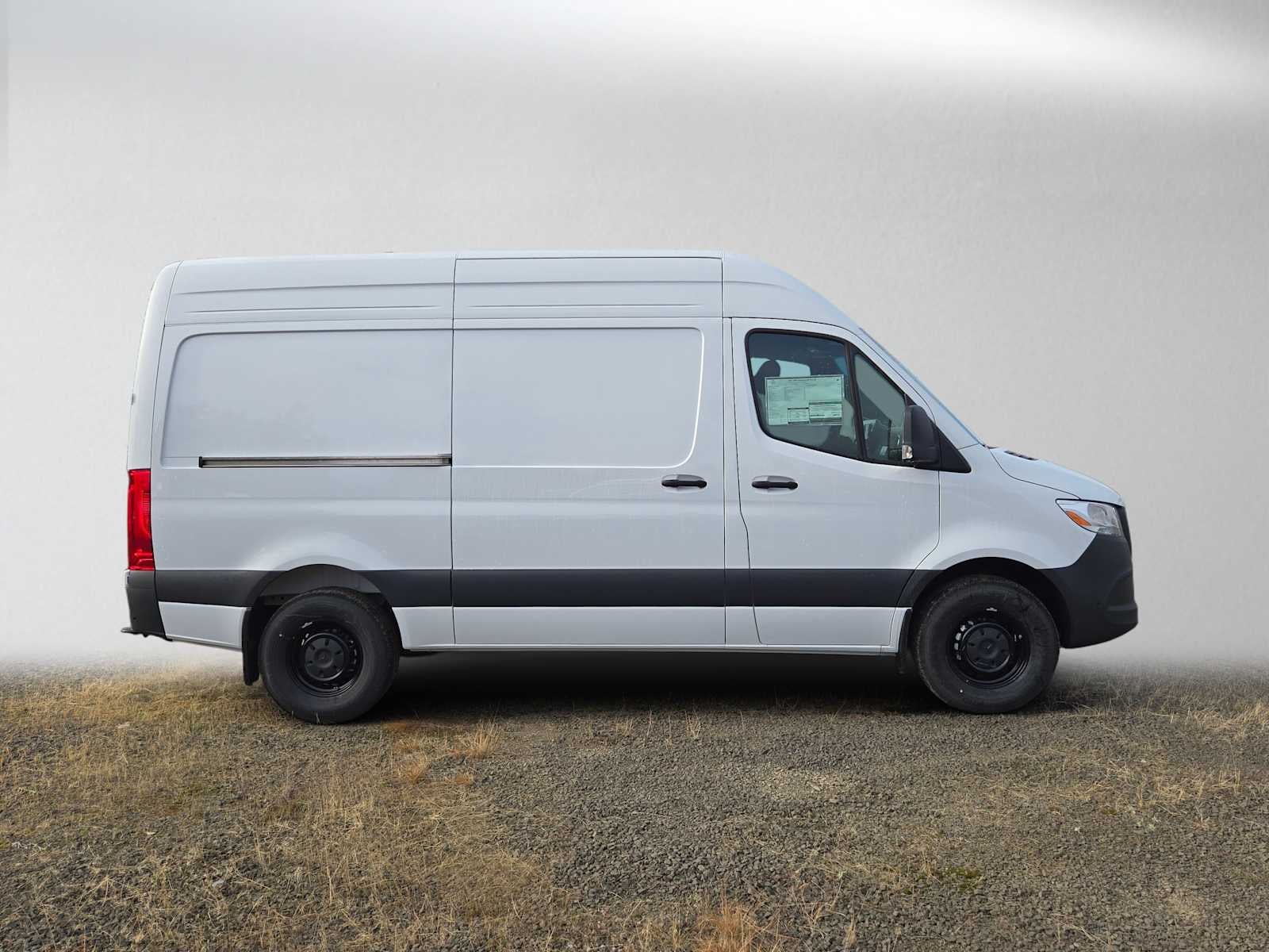 2026 Mercedes-Benz Sprinter Cargo 2500 Standard Roof I4 Diesel 144 RWD