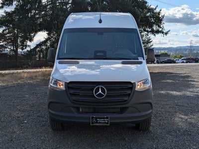 2025 Mercedes-Benz Sprinter Cargo Van 2500 Standard Roof I4 Diesel 144" RWD