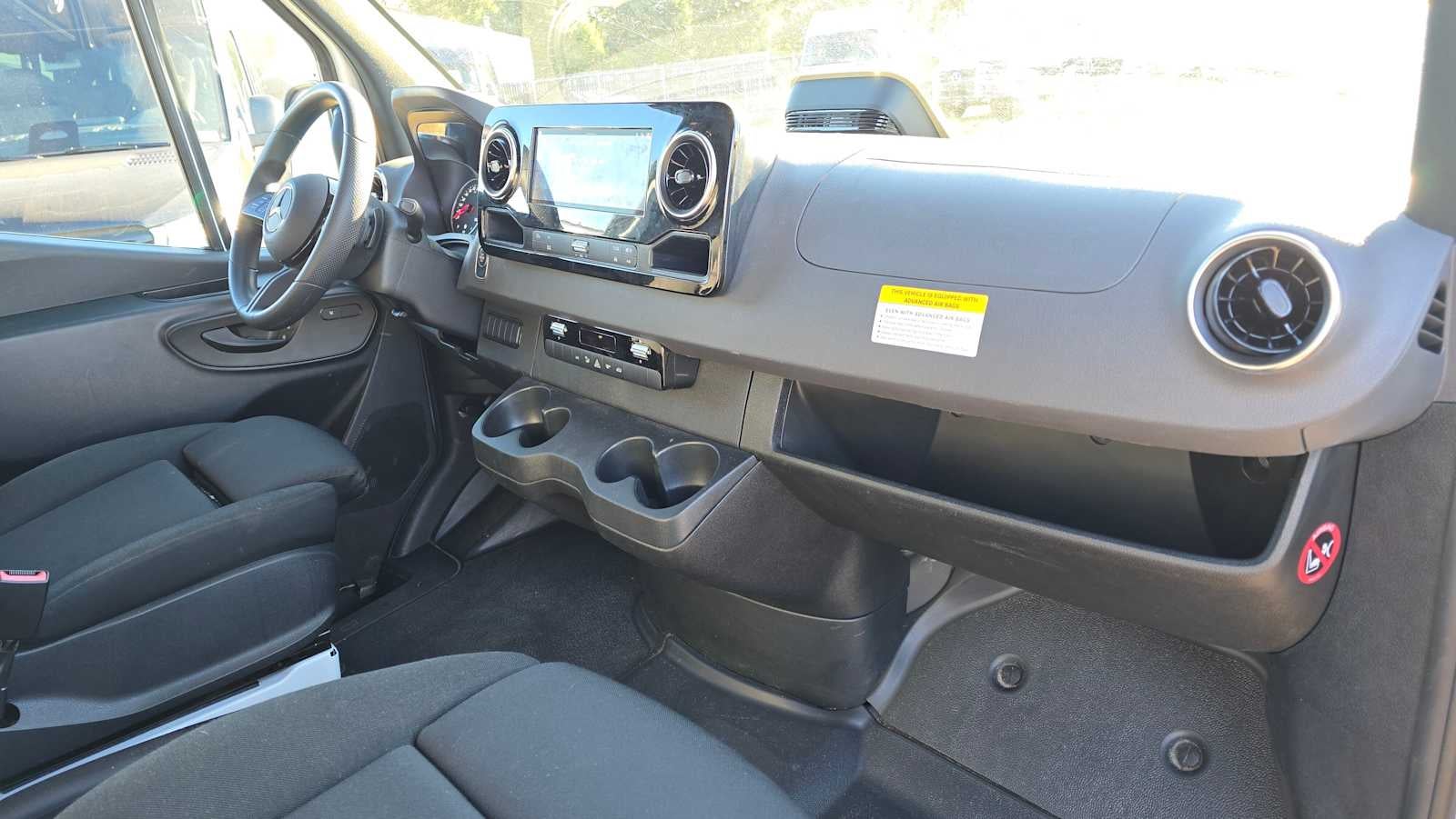 2025 Mercedes-Benz Sprinter Cargo Van 2500 Standard Roof I4 Diesel 144" RWD