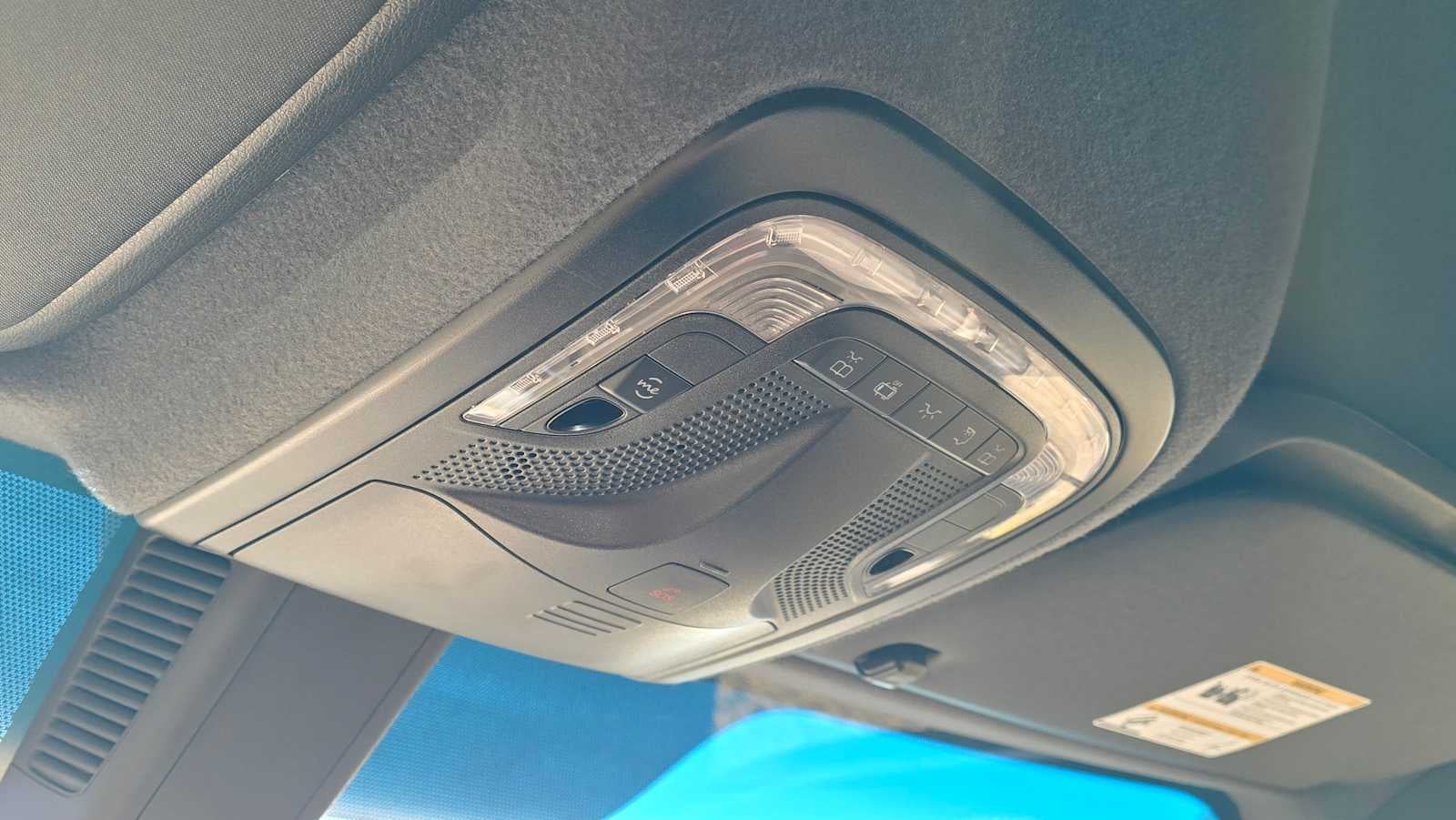 2025 Mercedes-Benz Sprinter Cargo Van 2500 Standard Roof I4 Diesel 144" RWD