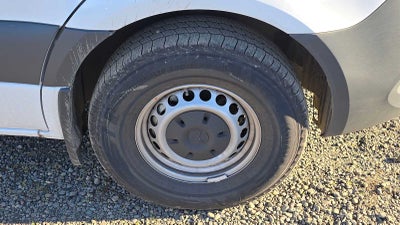 2025 Mercedes-Benz Sprinter Cargo Van 2500 Standard Roof I4 Diesel 144" RWD
