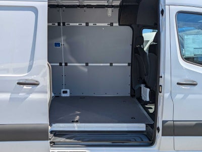 2025 Mercedes-Benz Sprinter Cargo Van 2500 Standard Roof I4 Diesel 144" RWD