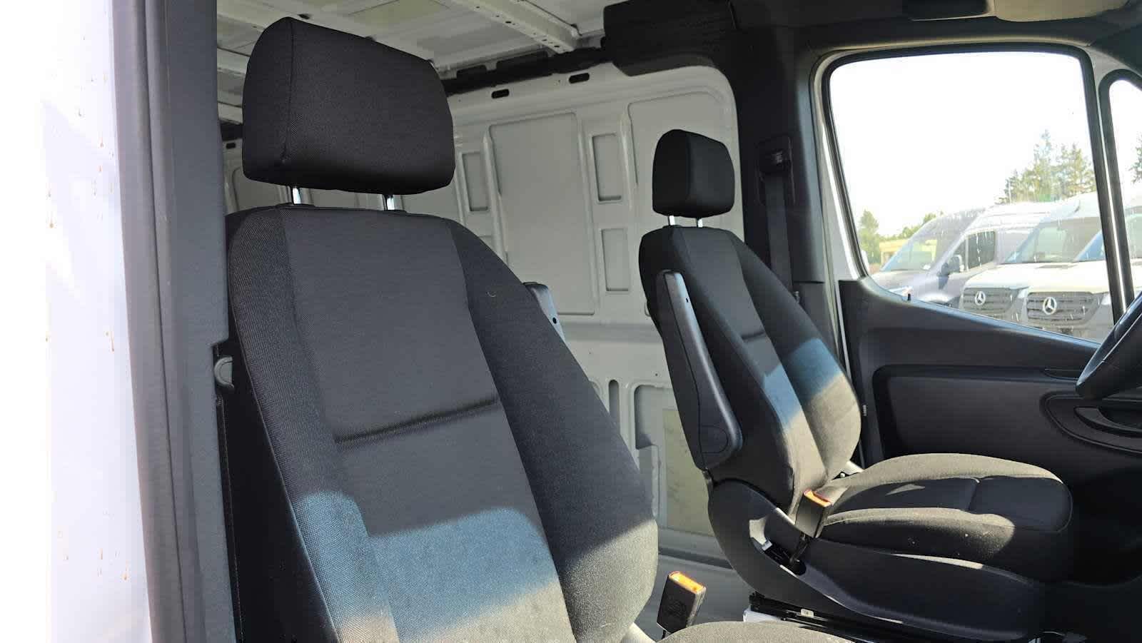 2025 Mercedes-Benz Sprinter Cargo Van 2500 Standard Roof I4 Diesel 144 RWD