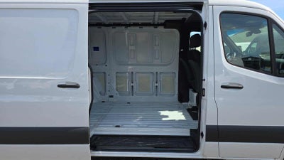 2025 Mercedes-Benz Sprinter Cargo Van 2500 Standard Roof I4 Diesel 144 RWD