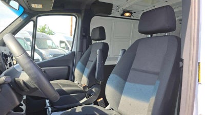 2025 Mercedes-Benz Sprinter Cargo Van 2500 Standard Roof I4 Diesel 144 RWD