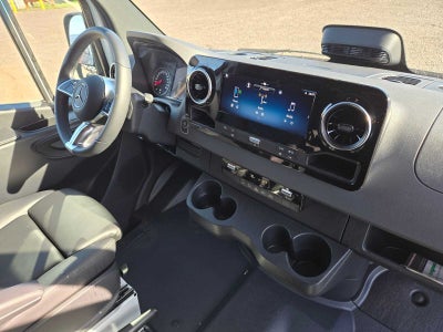 2026 Mercedes-Benz Sprinter Cargo 2500 Standard Roof I4 Diesel 144 RWD