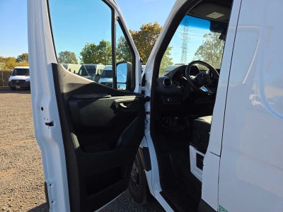 2026 Mercedes-Benz Sprinter Cargo 2500 Standard Roof I4 Diesel 144 RWD