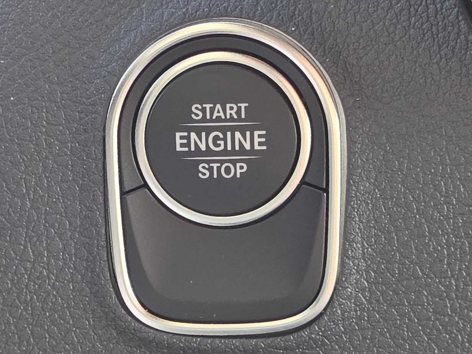 2026 Mercedes-Benz Sprinter Cargo 2500 Standard Roof I4 Diesel 144 RWD