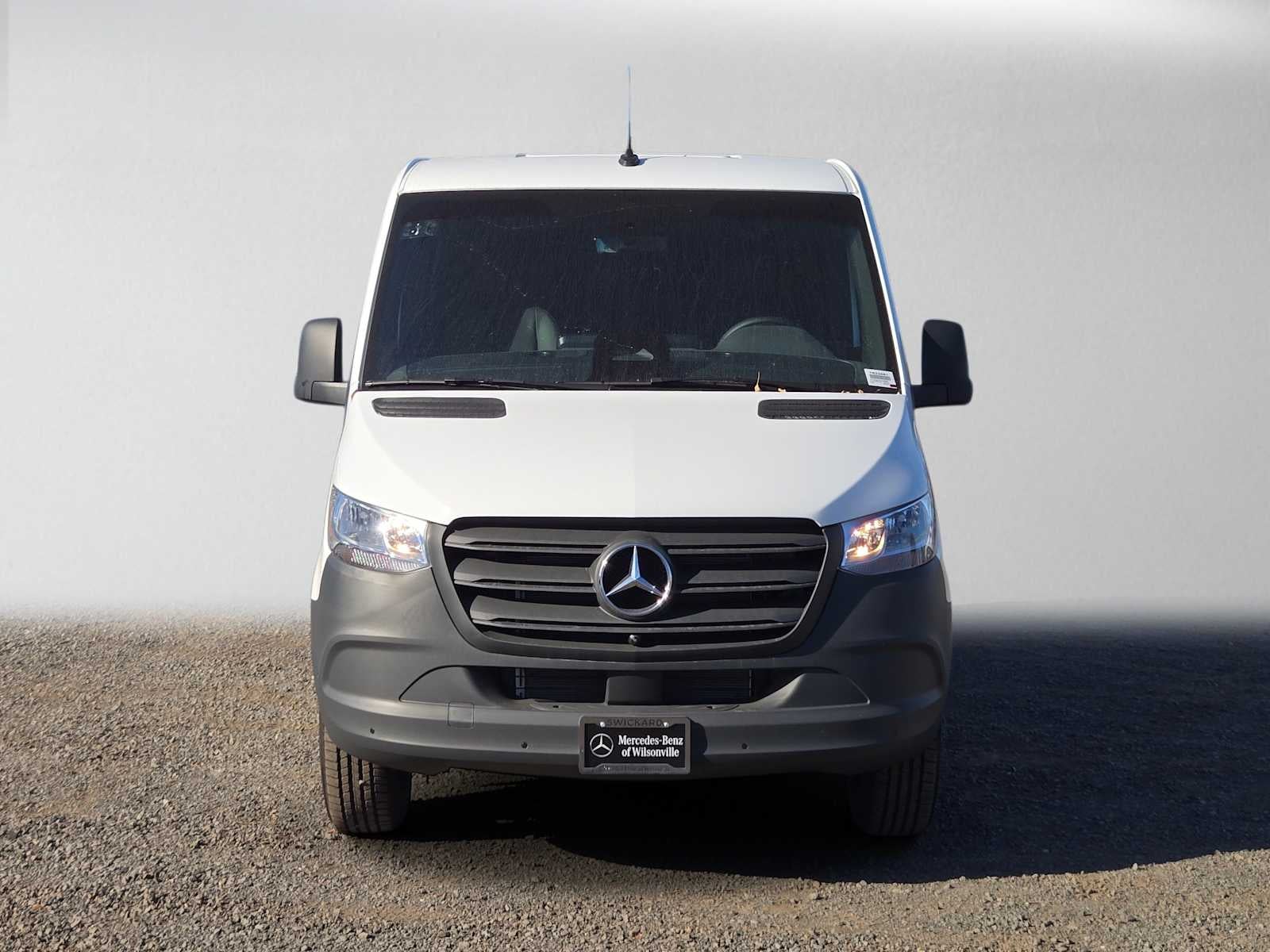 2026 Mercedes-Benz Sprinter Cargo 2500 Standard Roof I4 Diesel 144 RWD