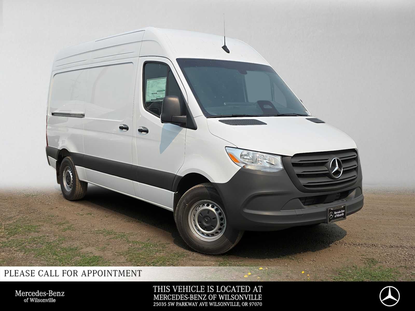 2026 Mercedes-Benz Sprinter 2500 Standard Roof I4 Diesel 144 RWD