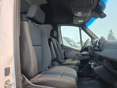 2026 Mercedes-Benz Sprinter 2500 Standard Roof I4 Diesel 144 RWD