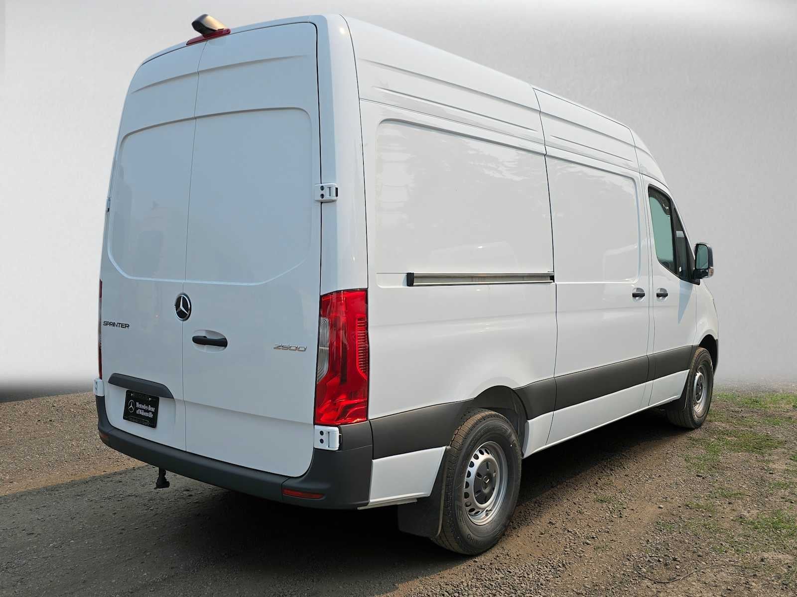 2026 Mercedes-Benz Sprinter 2500 Standard Roof I4 Diesel 144 RWD