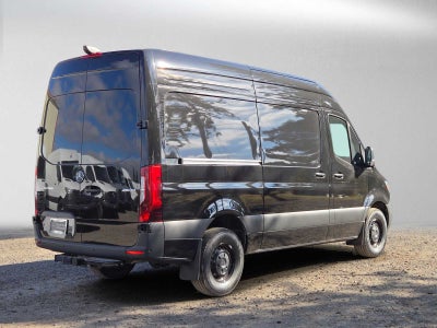 2026 Mercedes-Benz Sprinter Cargo 2500 Standard Roof I4 Diesel 144 RWD