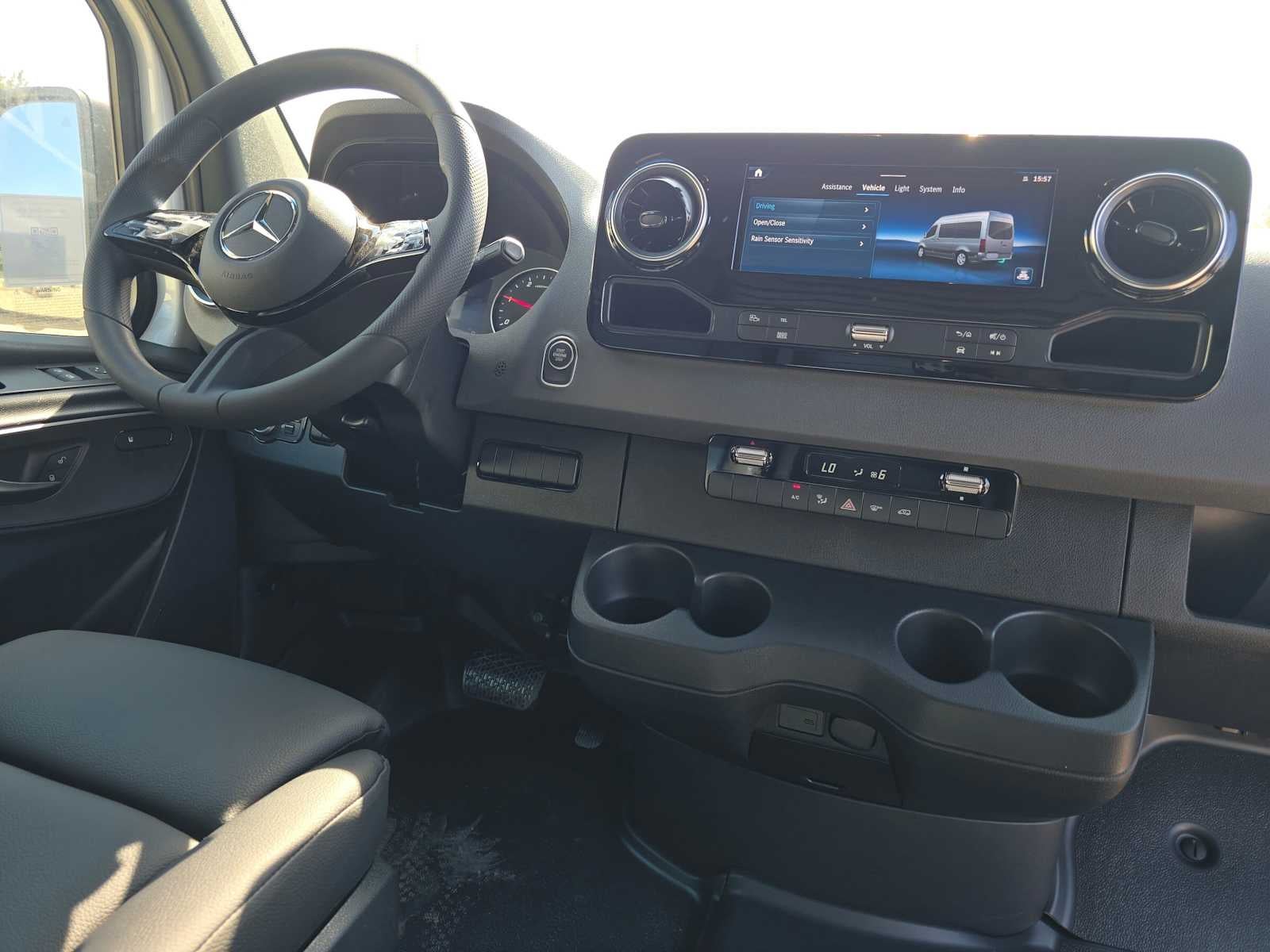 2026 Mercedes-Benz Sprinter 2500 Standard Roof I4 Diesel 144 RWD