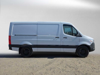 2026 Mercedes-Benz Sprinter 2500 Standard Roof I4 Diesel 144 RWD